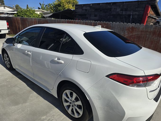 Toyota Corolla hatchback — window tint and sunroof